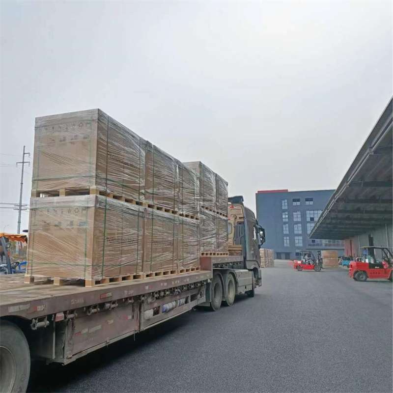 兰山区察隅县：物流专线的高效货运之旅